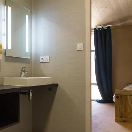 Le Puy Carmin - D'hotes Avec Jacuzzi Отель типа 