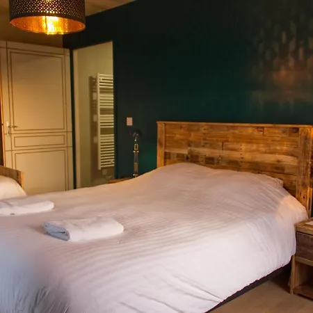 Le Puy Carmin - D'hotes Avec Jacuzzi Отель типа 