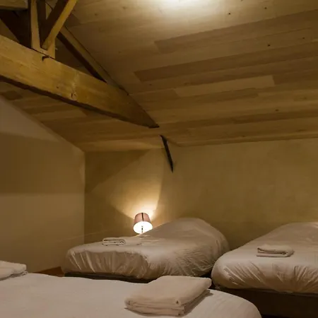 Le Puy Carmin - D'hotes Avec Jacuzzi 3*